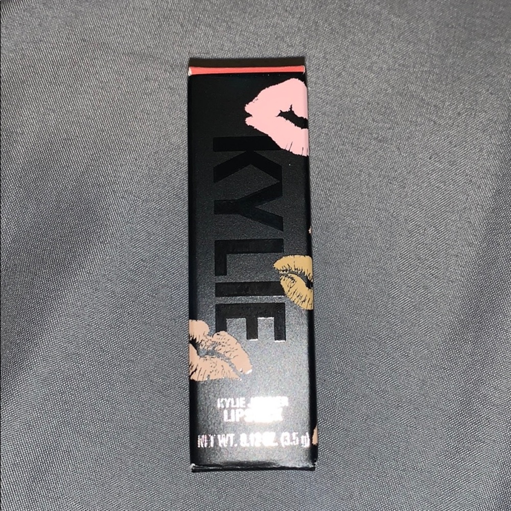 Kylie Cosmetics lipstick in Miami matte
